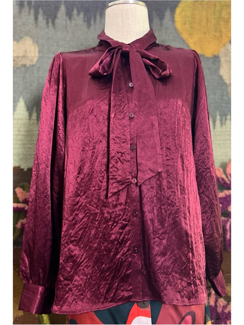 Esqualo Satin Bow Shirt 12 - Picture 6 of 16
